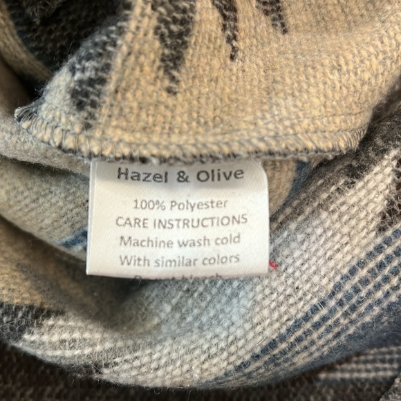 Jess Crum x Hazel & Olive Blue Gray Aztec Pattern Shacket Jacket New - Picture 4 of 9